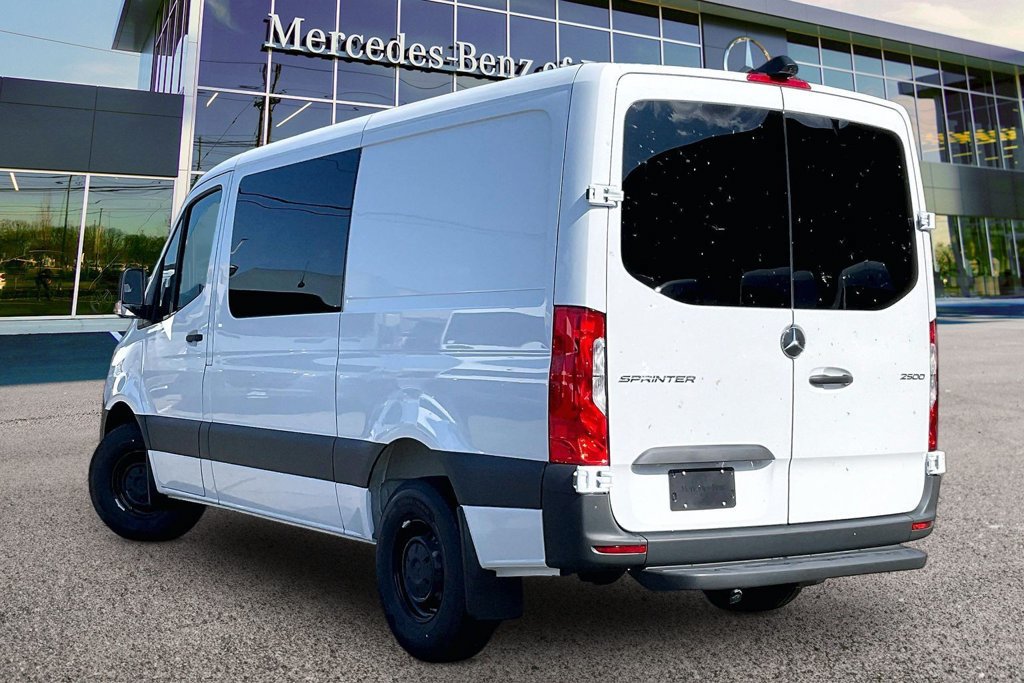New 2026 Mercedes-Benz Sprinter 2500 image 3