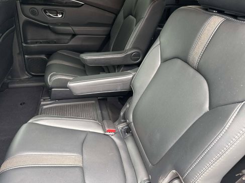 Certified 2024 Honda Pilot EX-L image 16