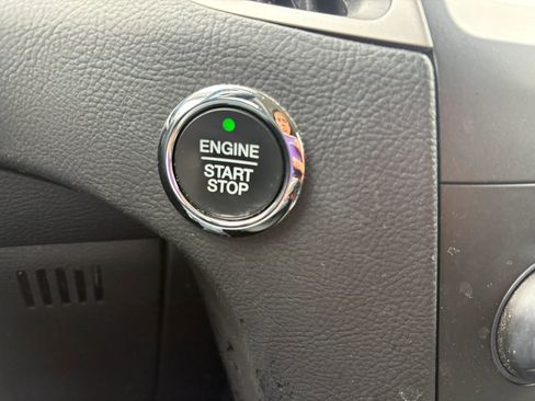 Used 2019 Ford Edge SEL w/ Equipment Group 201A AWD/4WD image 22