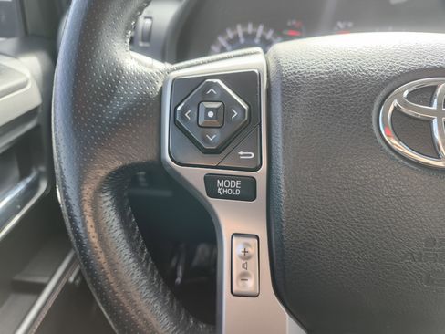 Used 2018 Toyota 4Runner Limited image 35