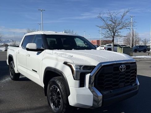 Used 2025 Toyota Tundra SR5 image 8