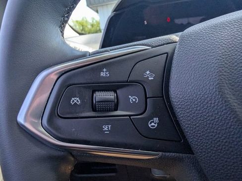 Used 2024 Chevrolet TrailBlazer LT w/ Convenience Package AWD/4WD image 25
