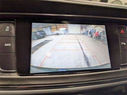 Certified 2019 Buick Enclave Essence image 23