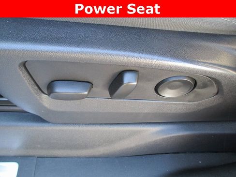 Used 2023 GMC Sierra 1500 Elevation image 22