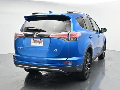 Used 2017 Toyota RAV4 SE w/ Advanced Technology Package AWD/4WD image 6