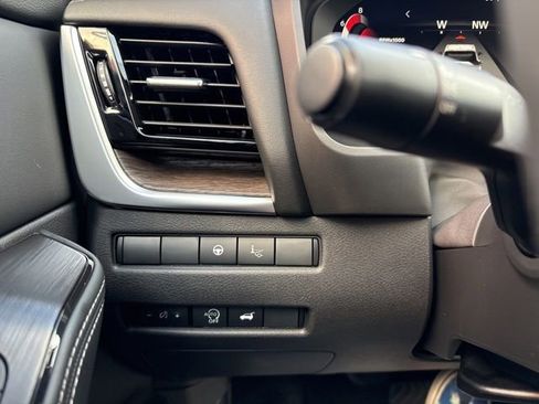 New 2026 Nissan Rogue Platinum w/ Platinum Premium Package image 13