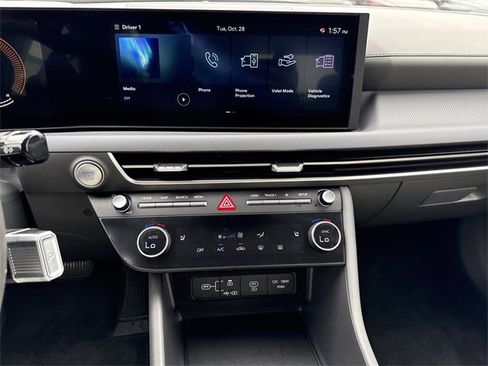 Used 2025 Hyundai Sonata SEL image 16