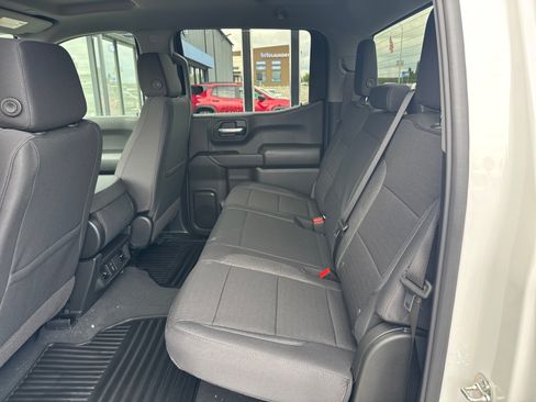 Used 2026 Chevrolet Silverado 1500 Custom AWD/4WD image 8