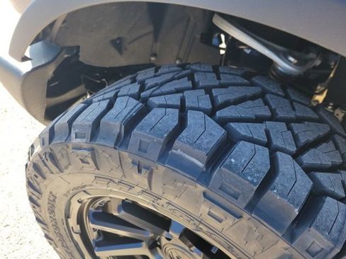 New 2025 Ford Bronco Base image 27