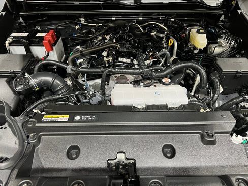 Used 2025 Toyota 4Runner TRD Off-Road image 44