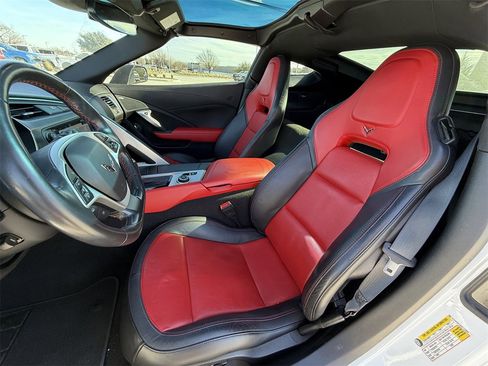 Used 2016 Chevrolet Corvette Stingray Coupe w/ 2LT Preferred Equipment Group image 26