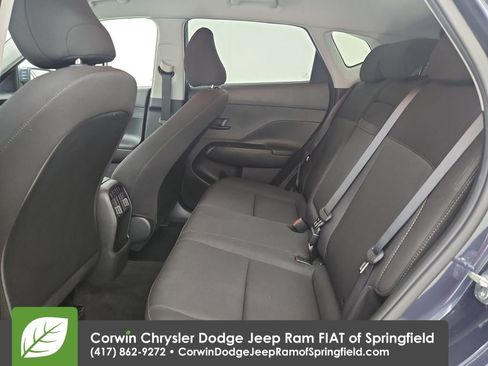Used 2025 Hyundai Kona SEL image 30