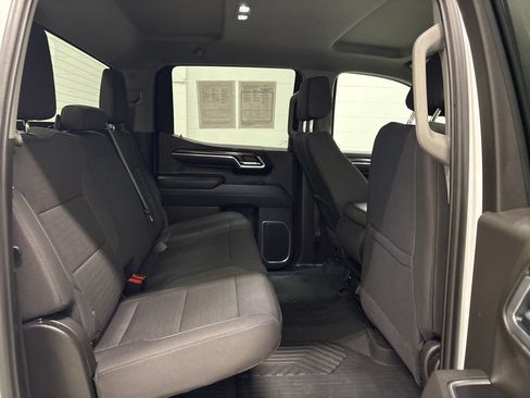 Used 2025 Chevrolet Silverado 1500 RST AWD/4WD image 37