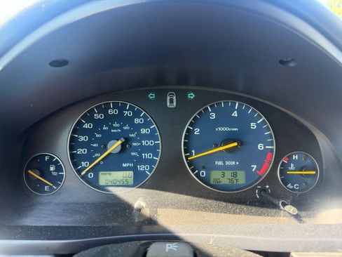Used 2005 Subaru Baja Sport AWD/4WD image 9