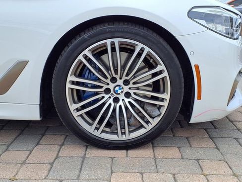 Used 2018 BMW M550i xDrive AWD/4WD image 10