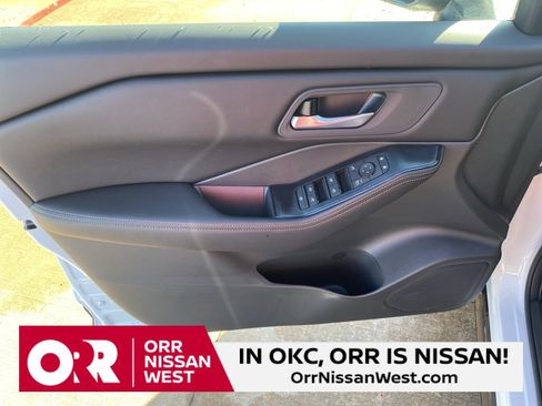 New 2026 Nissan Rogue SV image 12