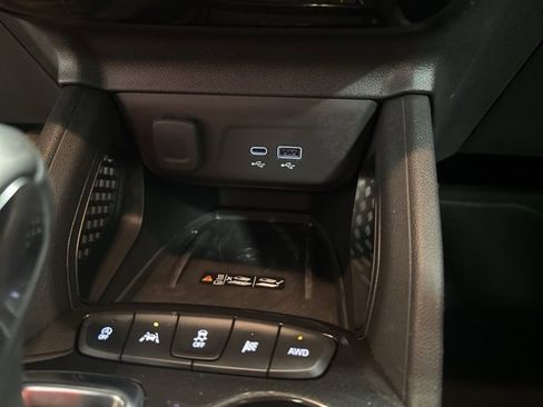 Used 2024 Chevrolet TrailBlazer RS w/ Convenience Package image 26