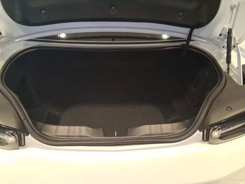 Used 2022 Chevrolet Camaro ZL1 image 18