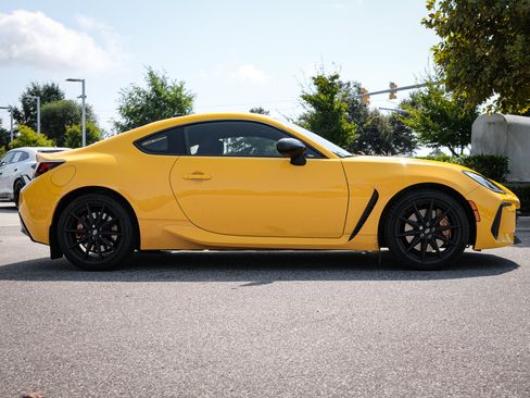 Used 2026 Subaru BRZ Series.Yellow w/ Popular Package 2 RWD image 11