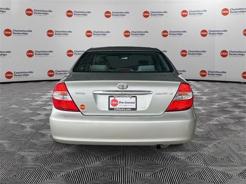 Used 2003 Toyota Camry LE image 4