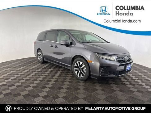 Certified 2026 Honda Odyssey EX-L image 1