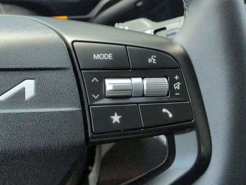 Used 2025 Kia K4 EX FWD image 27