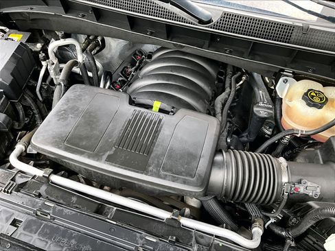 Used 2022 Chevrolet Silverado 1500 LT image 36