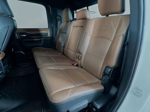 Used 2023 RAM 2500 Limited image 26