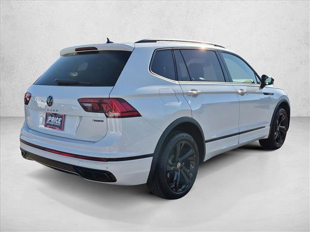 Used 2024 Volkswagen Tiguan SE R-Line AWD/4WD image 5