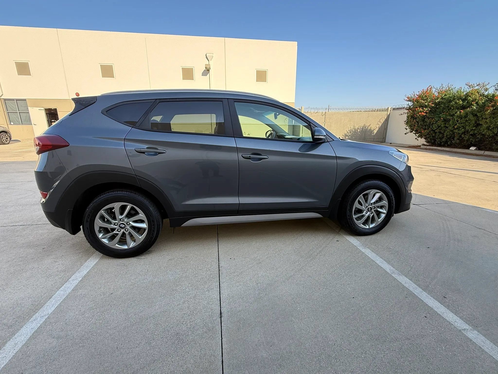 Used 2018 Hyundai Tucson SEL Plus AWD/4WD image 5