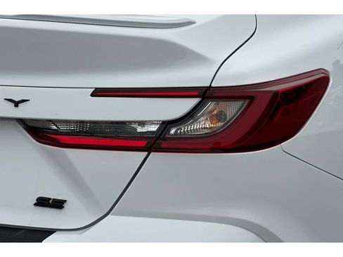 Used 2025 Toyota Camry SE w/ Multimedia Upgrade Package FWD image 32