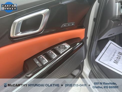 Used 2024 Kia Carnival SX Prestige image 18