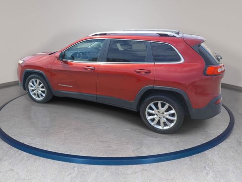 Used 2016 Jeep Cherokee Limited FWD image 7