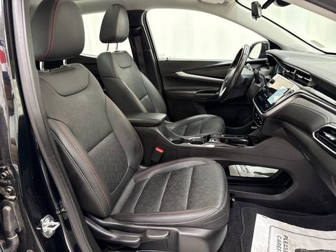 Used 2023 Chevrolet Bolt EUV Premier w/ Sun & Sound Package image 9
