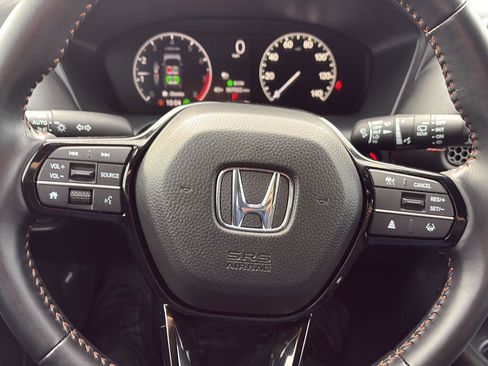 Certified 2025 Honda HR-V Sport image 26