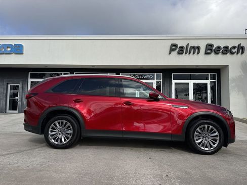 Used 2025 MAZDA CX-90 Plug-In Hybrid w/ Preferred image 23