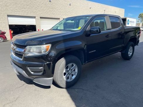 Used 2020 Chevrolet Colorado W/T w/ WT Convenience Package RWD image 4