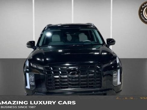 Used 2024 Hyundai Palisade Limited FWD image 1