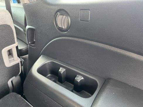 Used 2019 Honda Pilot LX image 15