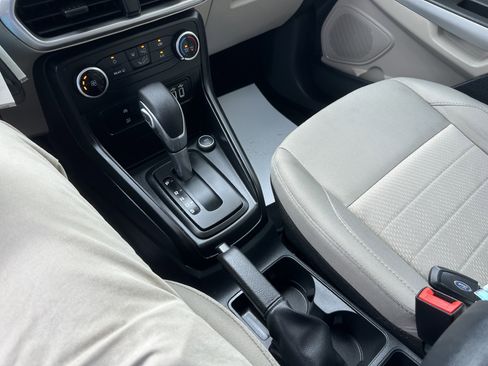 Used 2022 Ford EcoSport S AWD/4WD image 13