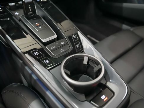 New 2026 Porsche 911 Carrera S RWD image 31