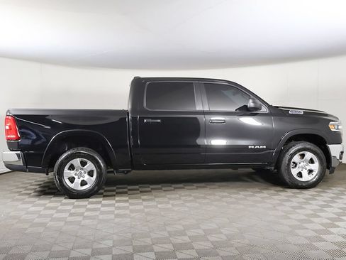 Used 2025 RAM 1500 Big Horn AWD/4WD image 16