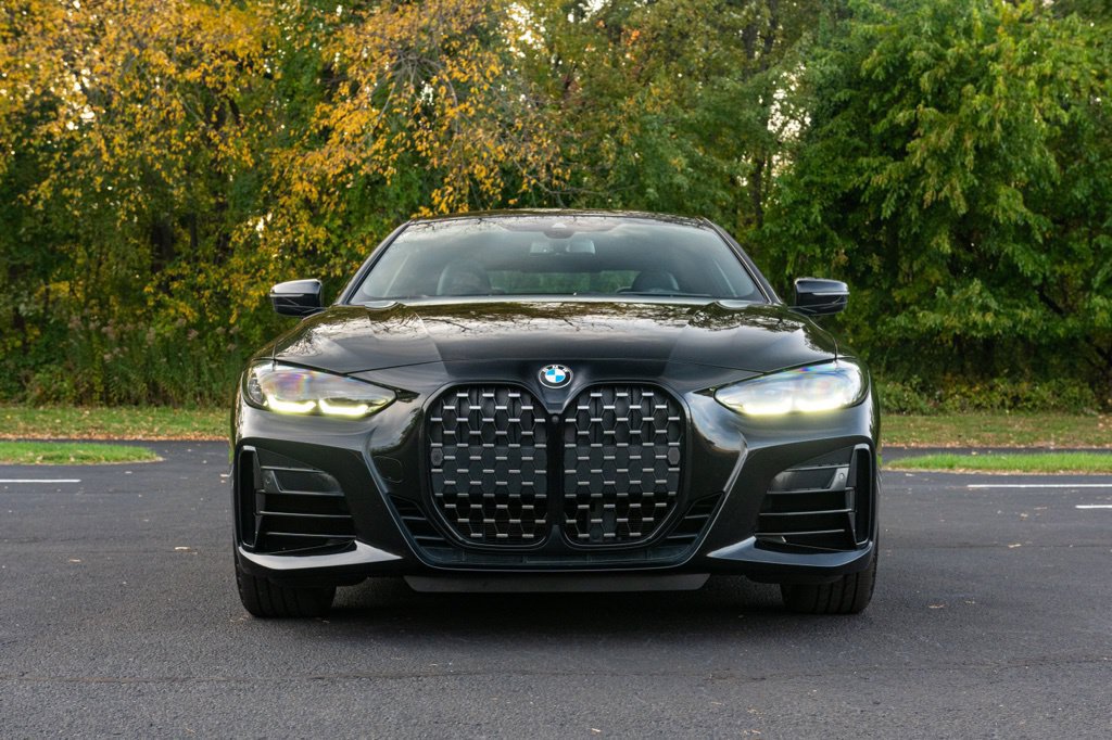 Certified 2024 BMW 440i xDrive Coupe w/ Premium Package AWD/4WD image 2
