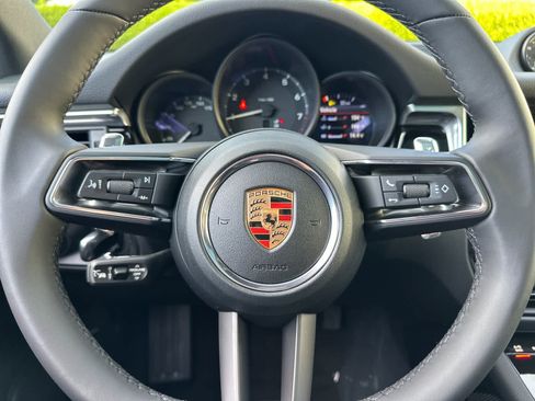 New 2026 Porsche Macan image 25