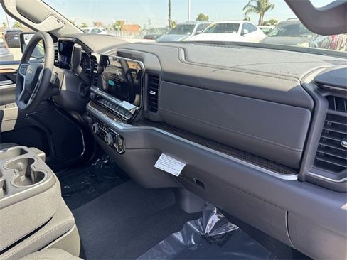 New 2025 Chevrolet Silverado 1500 LT w/ Convenience Package II image 6