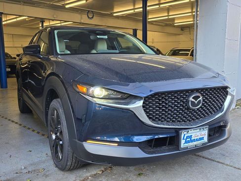 New 2026 MAZDA CX-30 AWD 2.5 S w/ Select Sport Pkg image 41