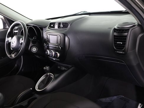 Used 2018 Kia Soul image 22