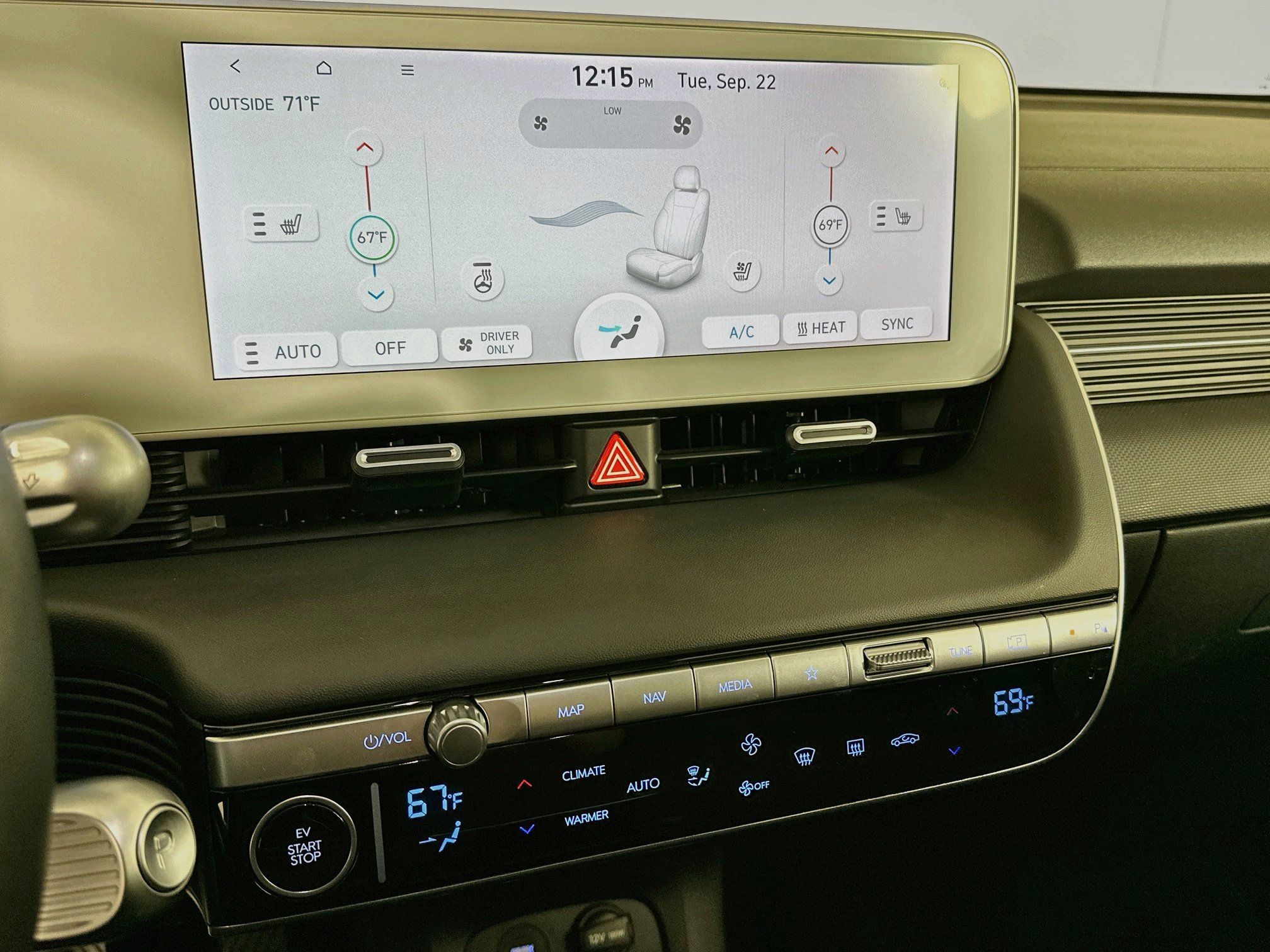 Used 2024 Hyundai Ioniq 5 SEL RWD image 24
