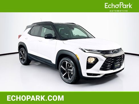Used 2023 Chevrolet TrailBlazer RS w/ Convenience Package image 1