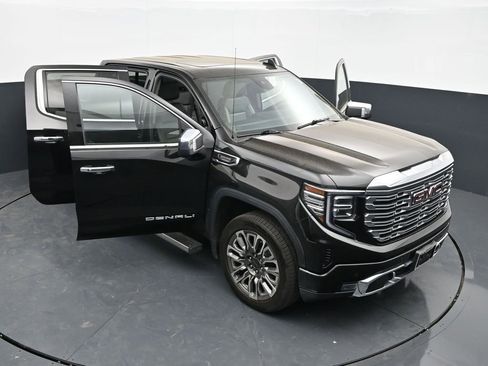 Used 2023 GMC Sierra 1500 Denali w/ Denali Reserve Package AWD/4WD image 49